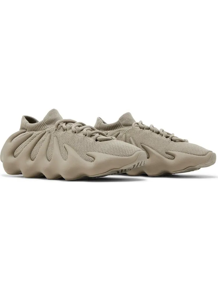 Кроссовки Adidas Yeezy 450 'Stone Flax' — изображение 8 из 8, загар