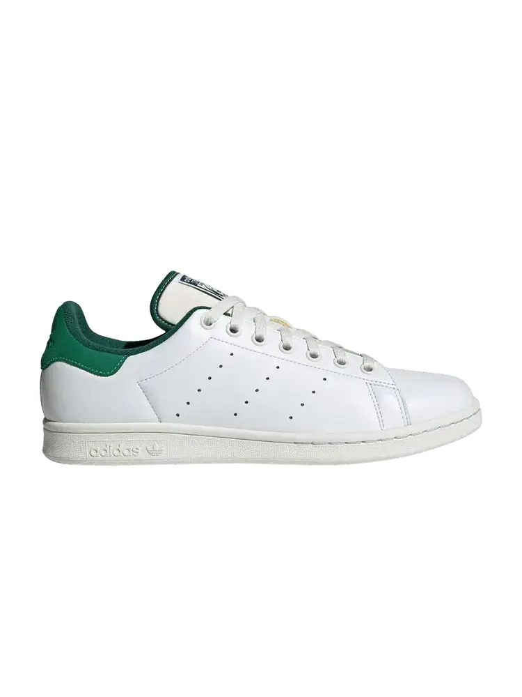 Кроссовки adidas Stan Smith 'White Green Suede Heel' — изображение 1 из 1, белый/зеленый/белый