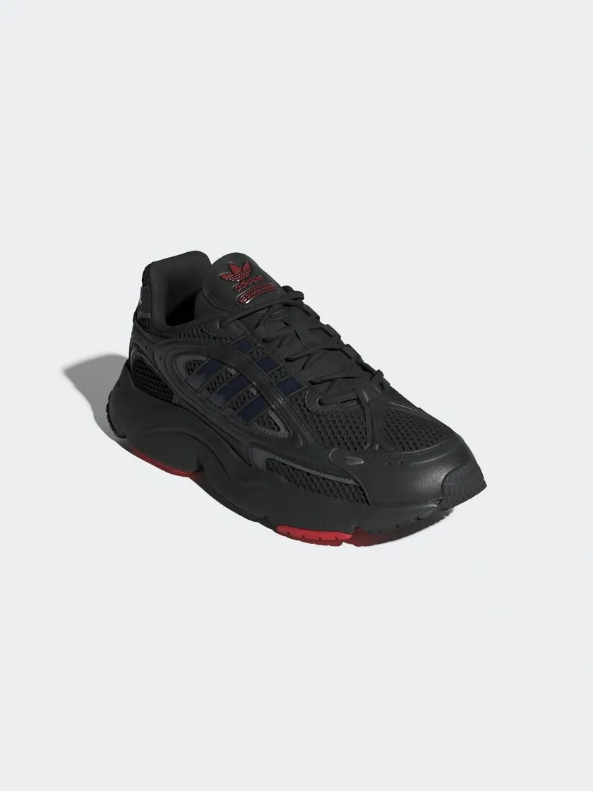 Кроссовки Adidas Ozweego: Стиль 90-х в современном исполнении — изображение 4 из 7, черный/серый