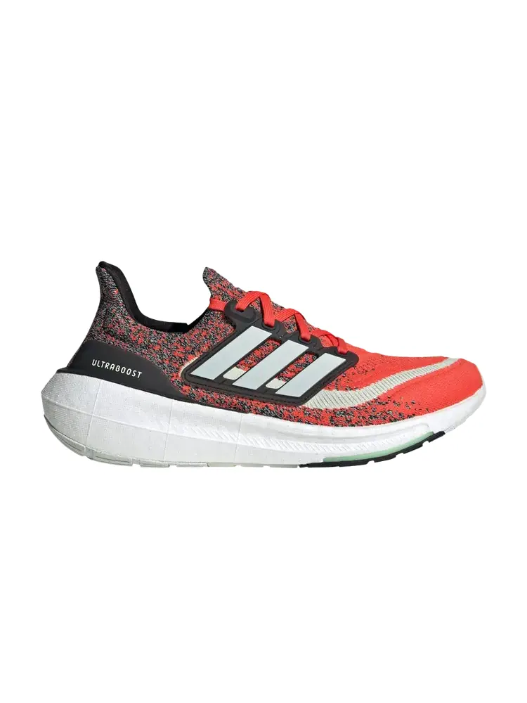 Кроссовки Adidas UltraBoost Light — изображение 1 из 1, красный