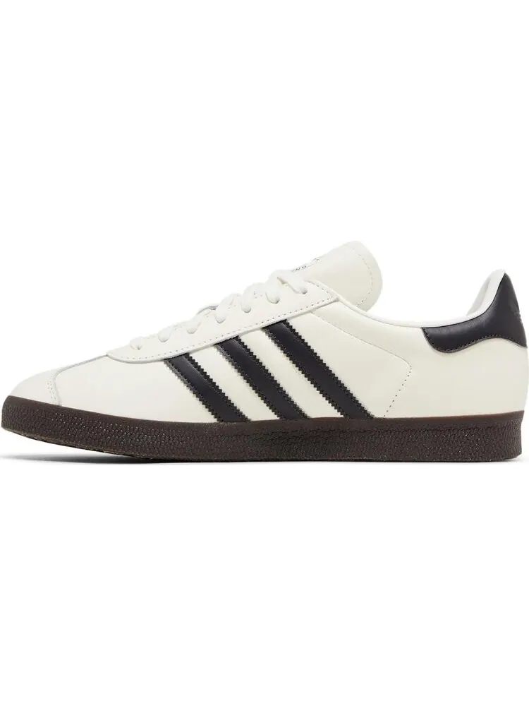 Кроссовки Gazelle 'Off White Black Gum' — изображение 3 из 4, бежевый