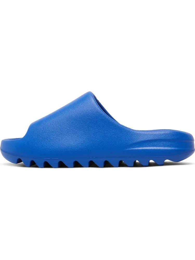 Кроссовки Yeezy Slides 'Azure' — изображение 3 из 4, синий