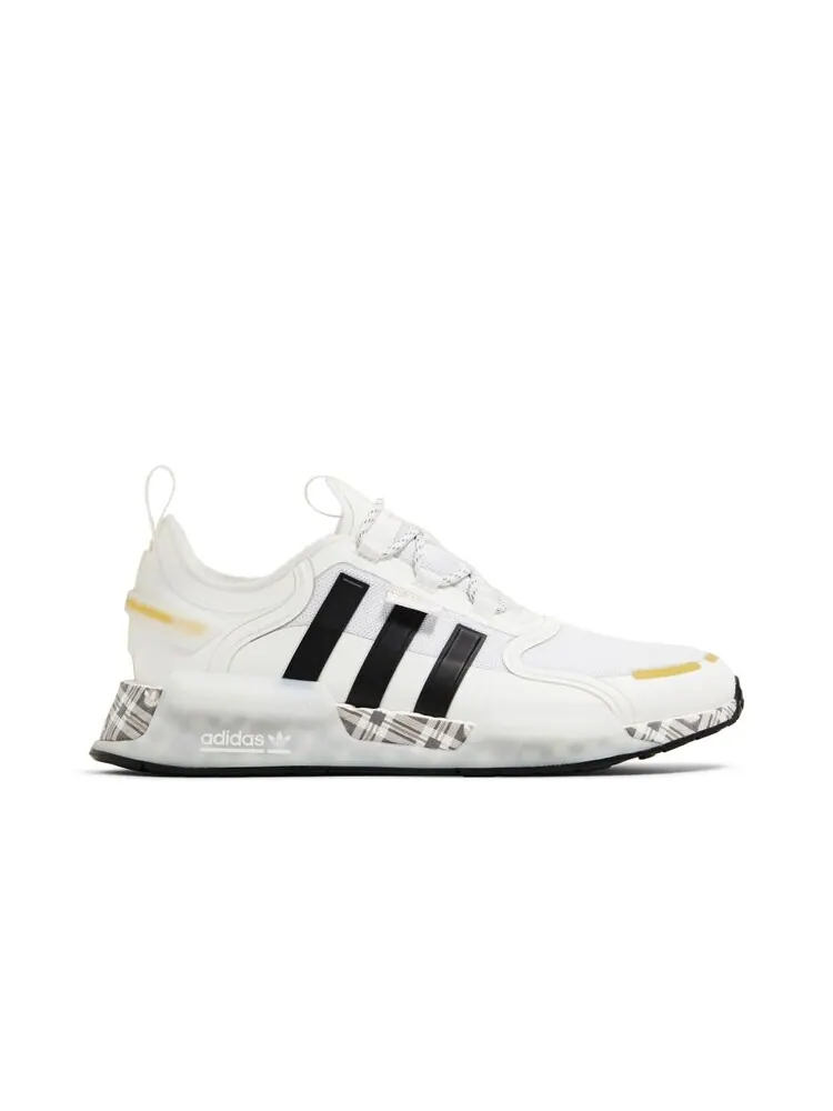 Кроссовки Adidas NMD_R1 V3 — изображение 1 из 4, белый