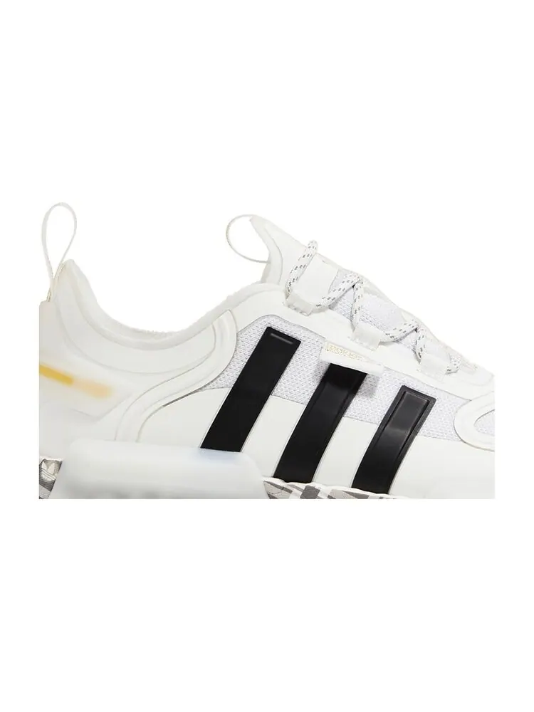 Кроссовки Adidas NMD_R1 V3 — изображение 2 из 4, белый