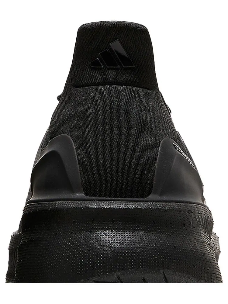 Кроссовки adidas UltraBoost 5 'Triple Black' — изображение 7 из 8, черный