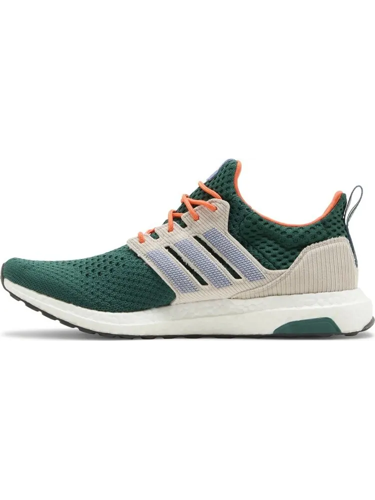 Кроссовки UltraBoost 1.0 'Collegiate Green Wonder Beige' — изображение 3 из 4, зеленый