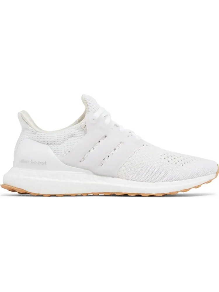 Кроссовки Wmns UltraBoost 1.0 'White Gum' — изображение 1 из 4, белый