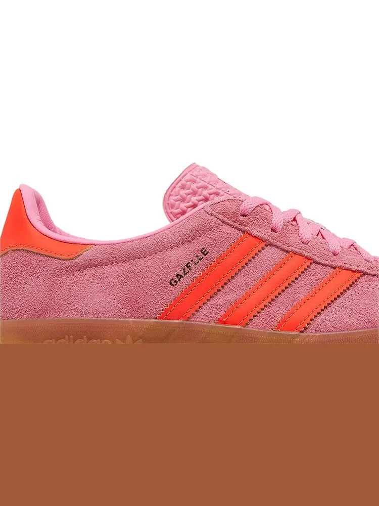 Кроссовки Wmns Gazelle Indoor 'Beam Pink Solar Red' — изображение 2 из 4, розовый