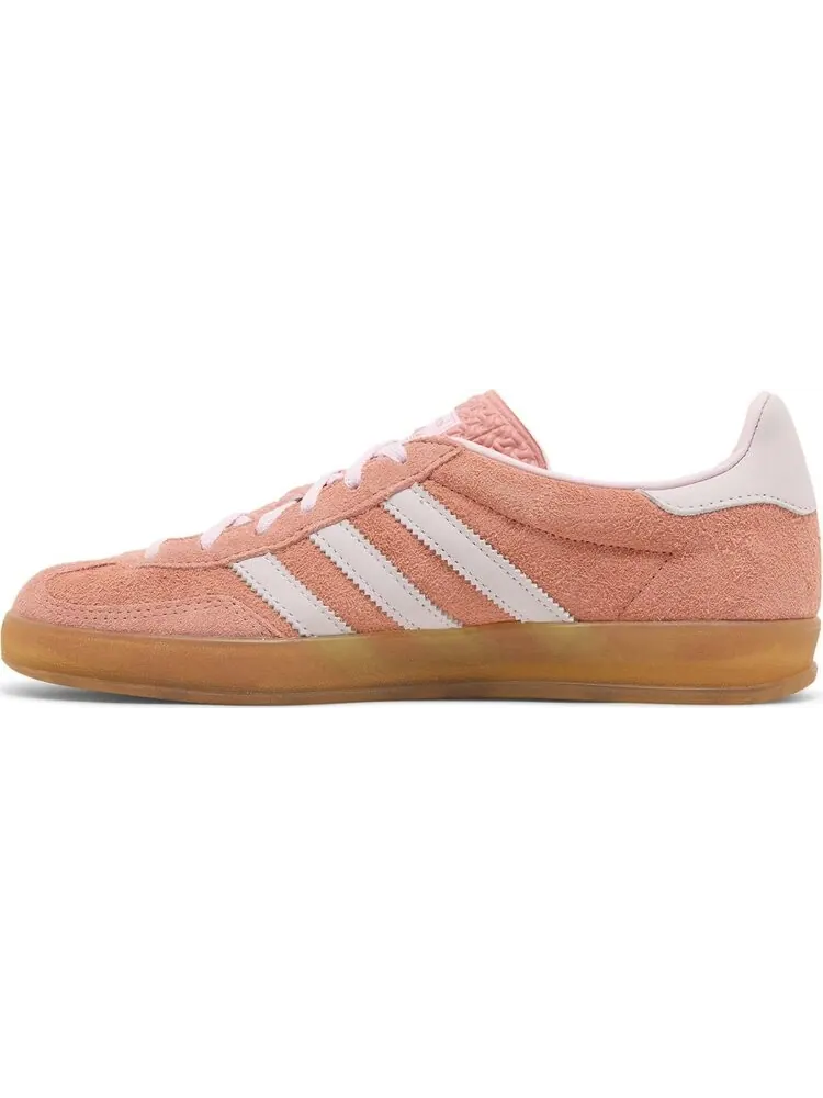 Кроссовки Wmns Gazelle Indoor 'Wonder Clay Gum' — изображение 3 из 4, розовый