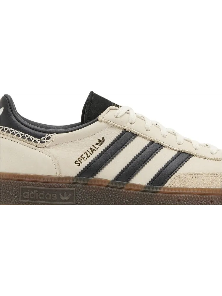 Кроссовки Wmns Handball Spezial 'Wonder White Black' — изображение 2 из 4, бежевый