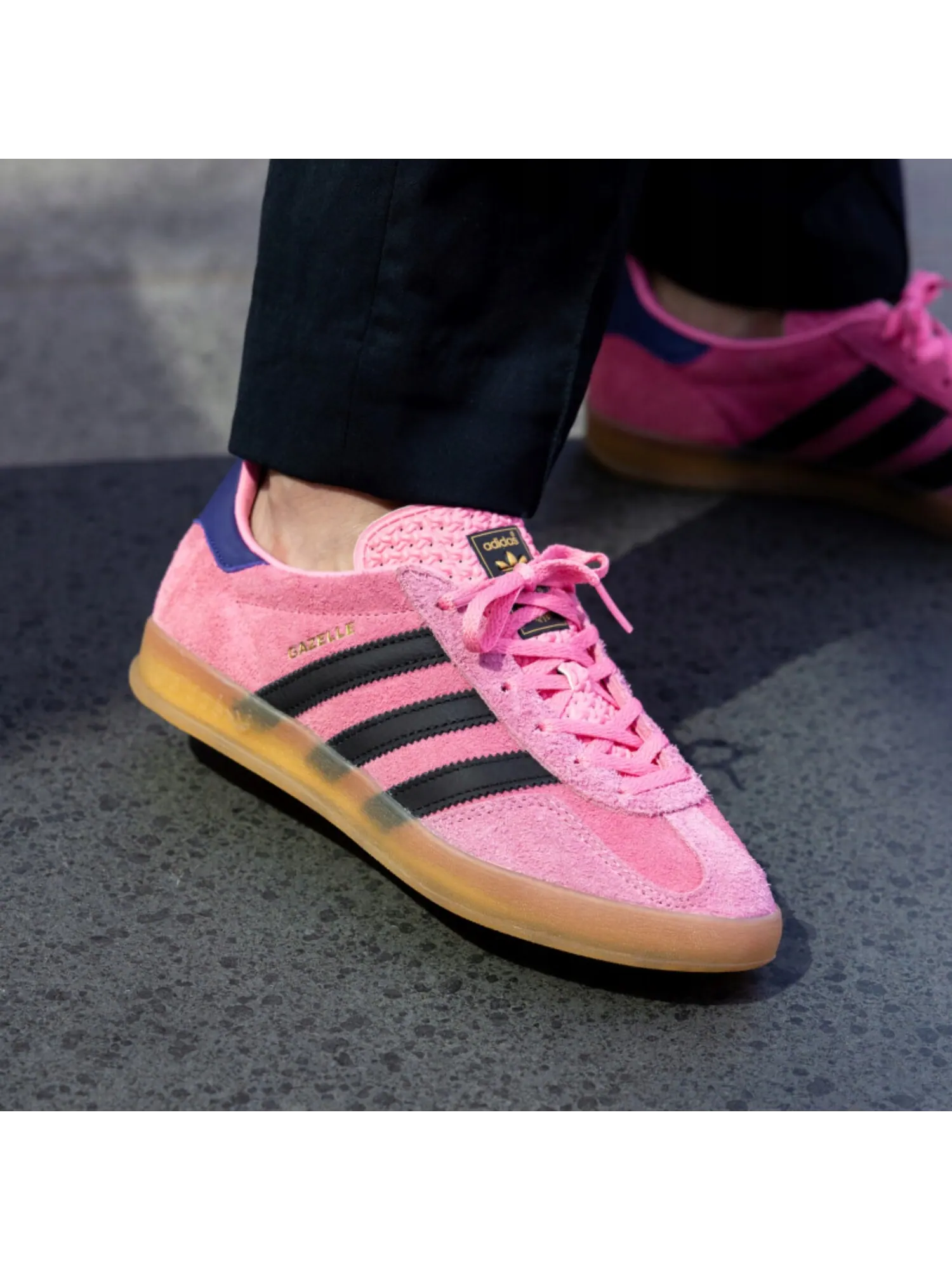 Кроссовки Gazelle Indoor от adidas — изображение 2 из 8