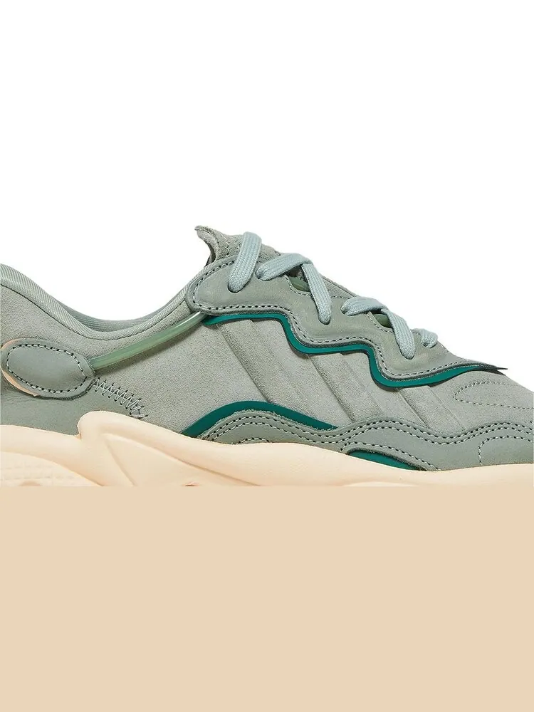 Кроссовки Wmns Ozweego 'Silver Green Sand Strata' — изображение 2 из 4, зеленый
