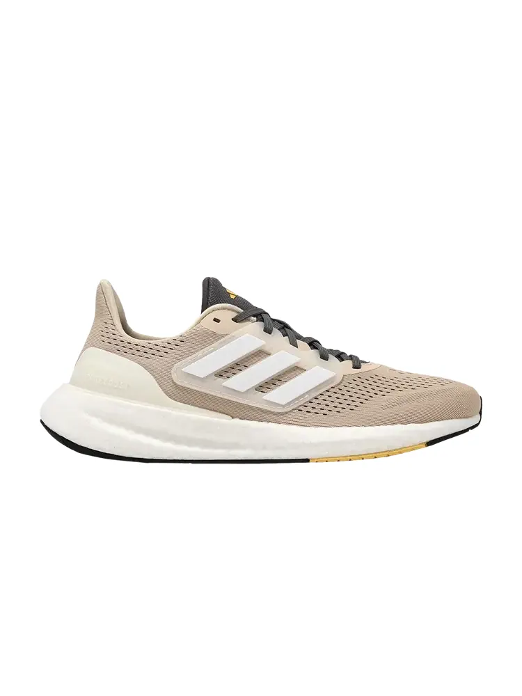 Кроссовки Adidas PureBoost 23 — изображение 1 из 1, коричневый