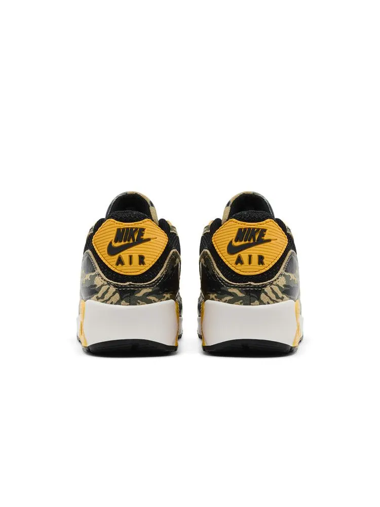 Кроссовки Nike Air Max 90 Premium 'Camo Pack - University Gold' — изображение 7 из 9