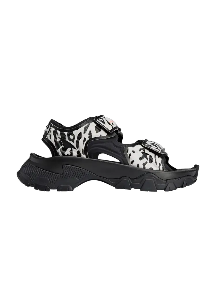 Кроссовки Stella McCartney x Wmns Hika Outdoor Sandal 'Animal Print' — изображение 1 из 1, принт животных
