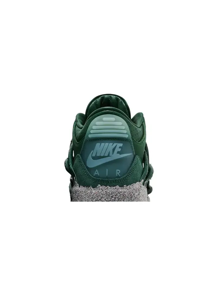 Кроссовки Teyana Taylor x Air Jordan 3 'Concrete Rose' — изображение 7 из 8, черный