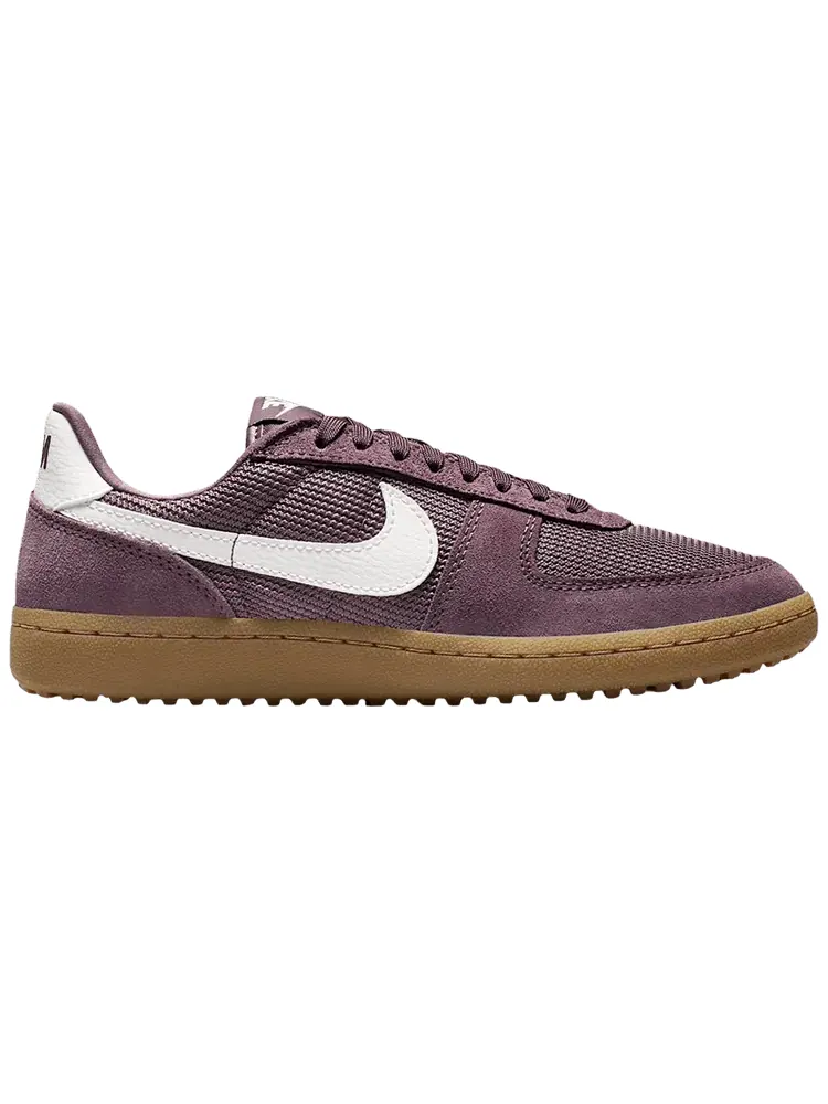 Кроссовки Nike Wmns Field General — изображение 1 из 1, красный