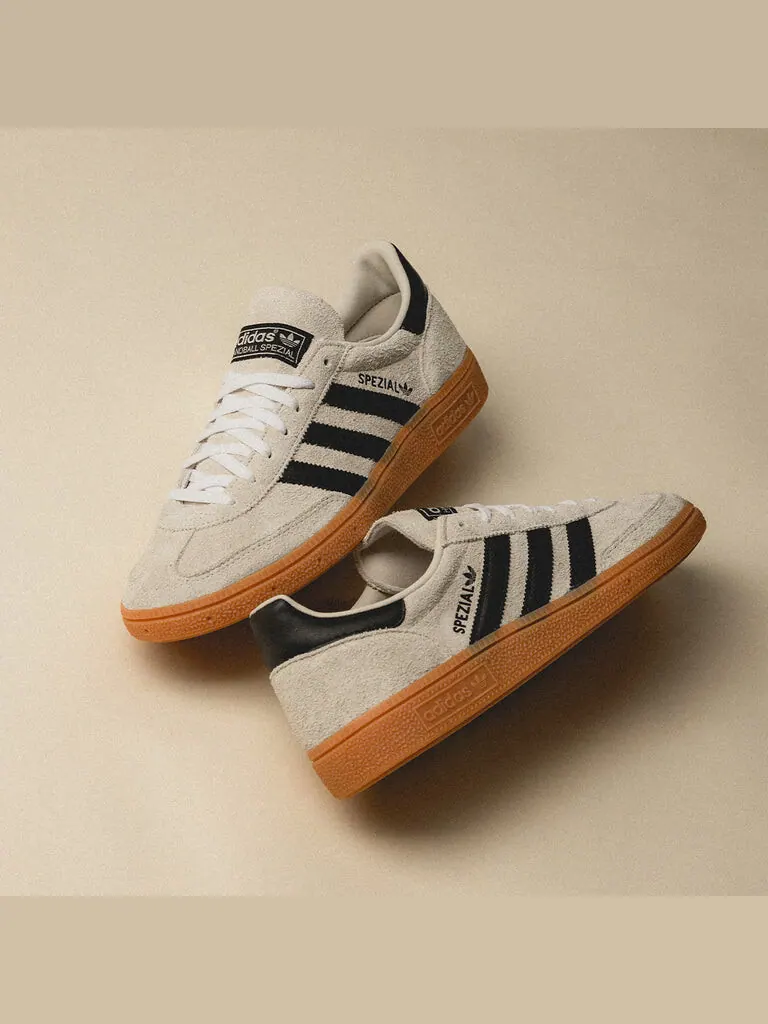 Кроссовки adidas Handball Spezial W — изображение 4 из 4, черный/белый