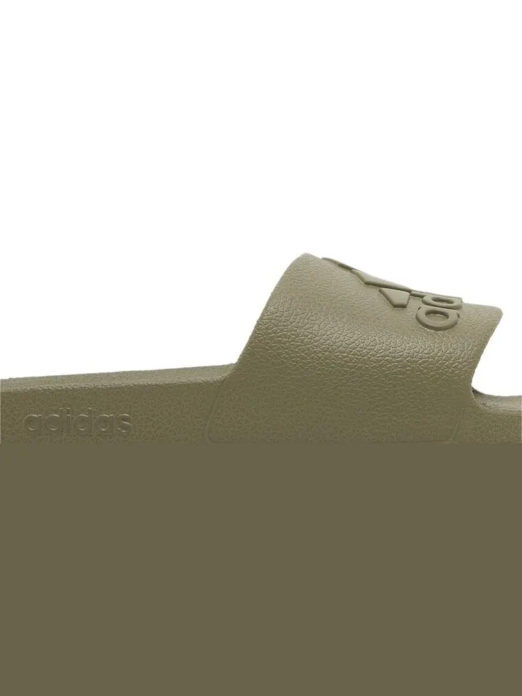 Кроссовки Adilette Aqua Slides 'Olive Strata' — изображение 2 из 4, зеленый