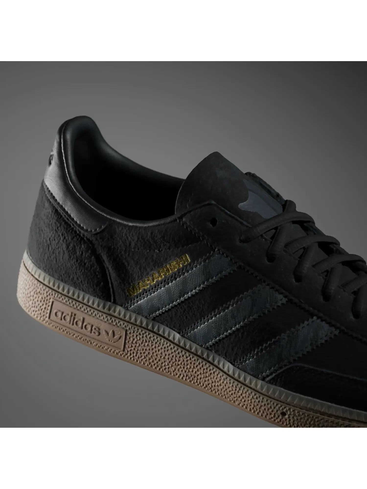 Кроссовки adidas Maharishi X Handball Spezial 'Black Gum' — изображение 5 из 10, черный