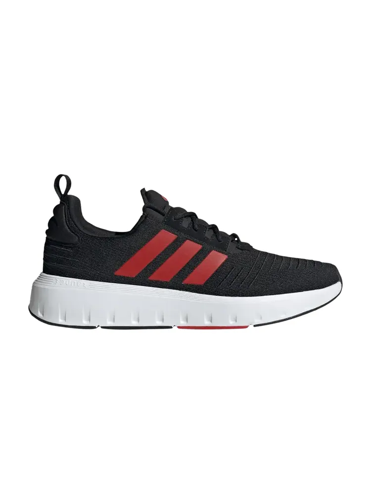 Кроссовки adidas Swift Run 'Black Scarlet' — изображение 1 из 1, черный//белый