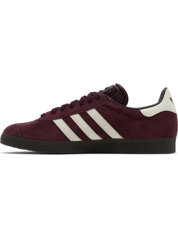 Кроссовки Gazelle 'Maroon Gum' — изображение 3 из 4, красный