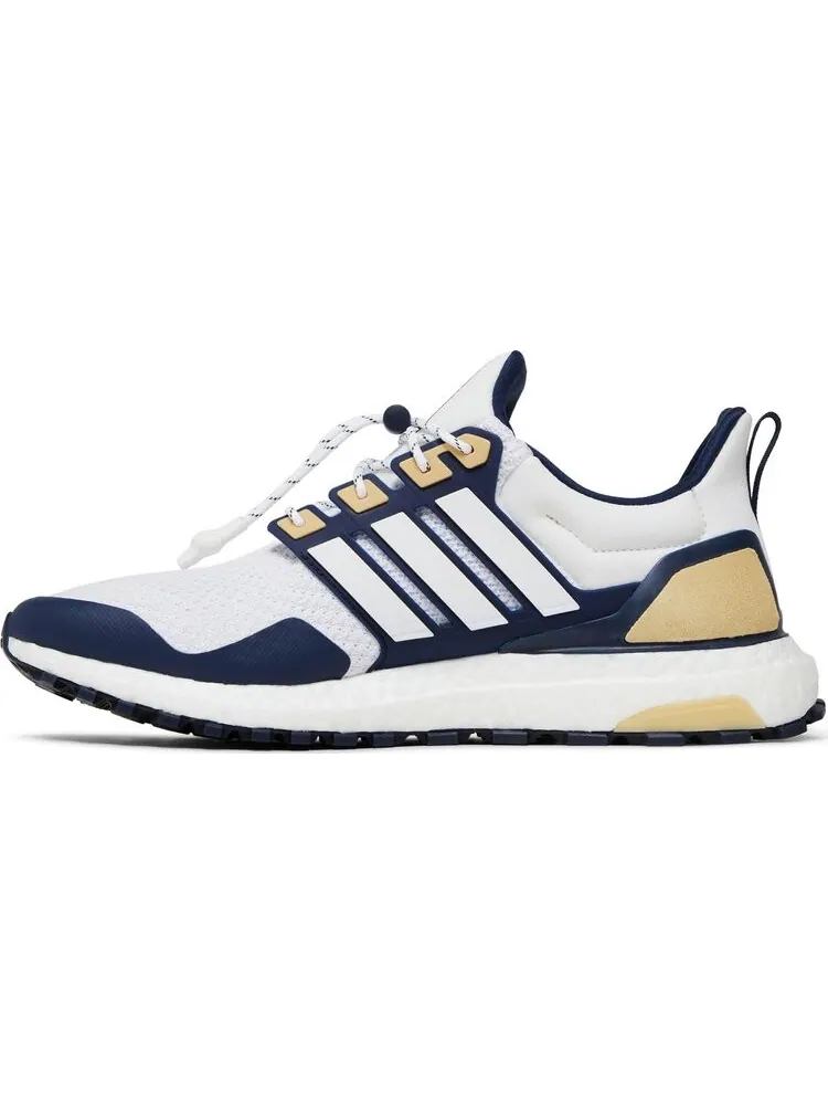Кроссовки UltraBoost 1.0 'NCAA Pack - Georgia Tech' — изображение 3 из 4, белый