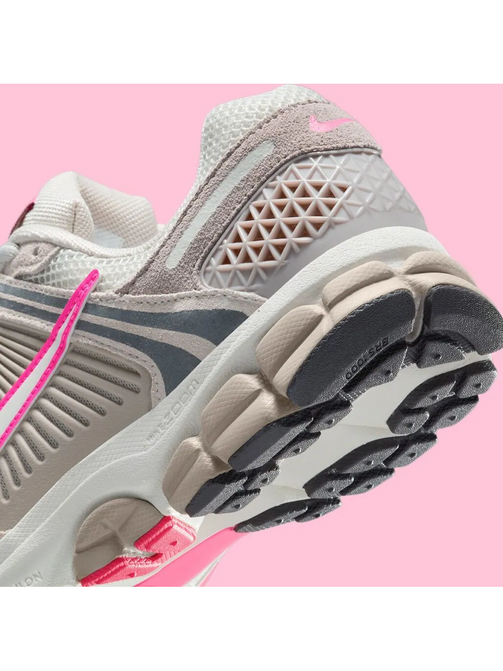 Кроссовки Nike Wmns Air Zoom Vomero 5 'College Grey Medium Ash' — изображение 5 из 6, серый
