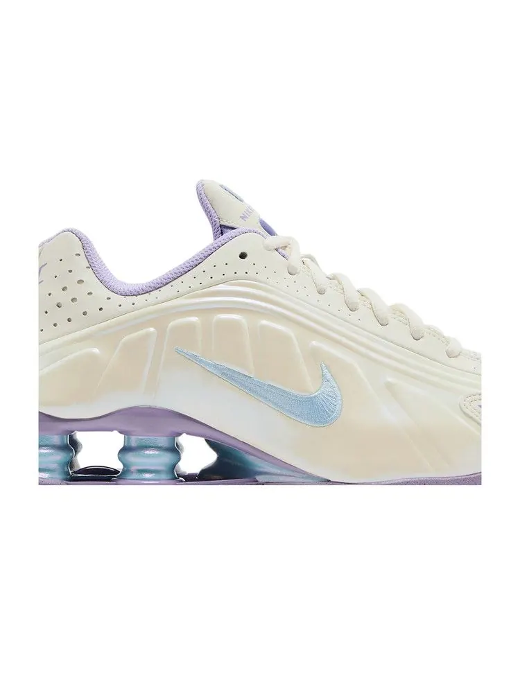 Кроссовки Nike Shox R4 GS 'Soft Pearl Celestine Blue' — изображение 3 из 9, белый/синий