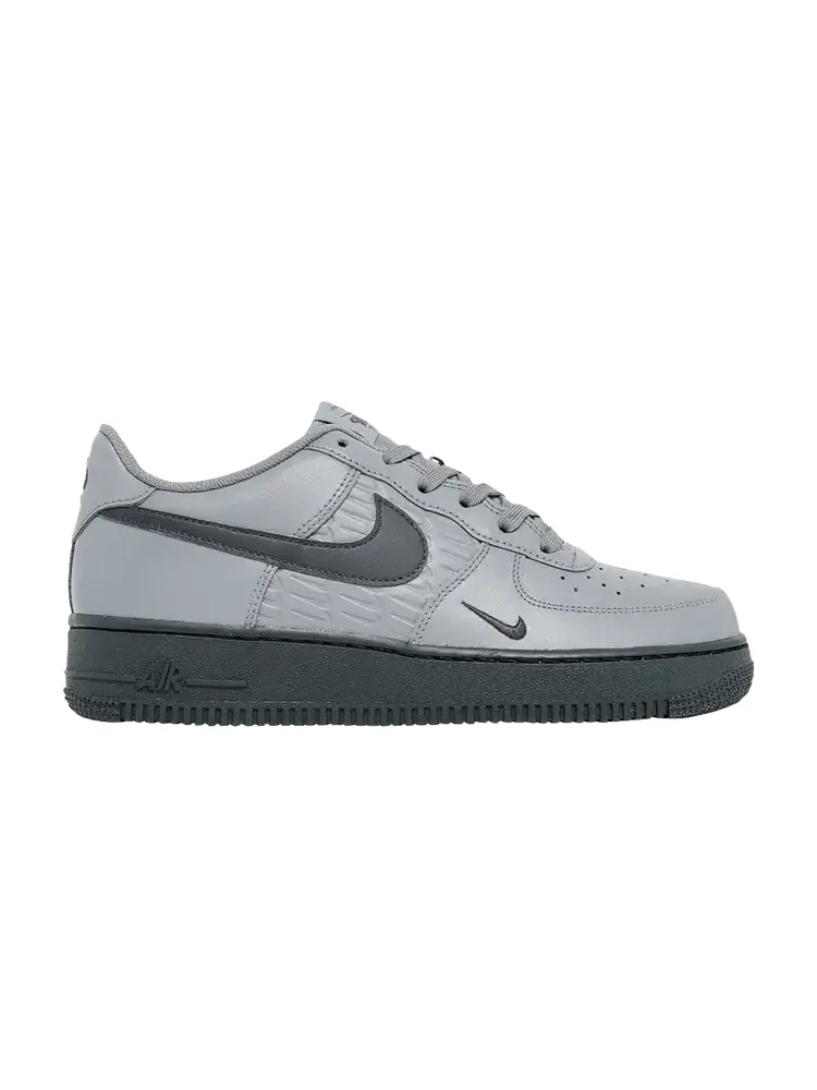 Кроссовки Nike Air Force 1 GS — изображение 1 из 1, серый