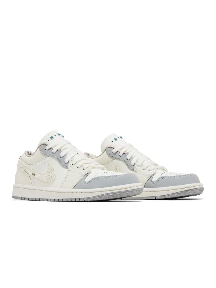Кроссовки Air Jordan Wmns Air Jordan 1 Low 'Sail Soft Pearl Sequins' — изображение 9 из 9, черный//светлый серый