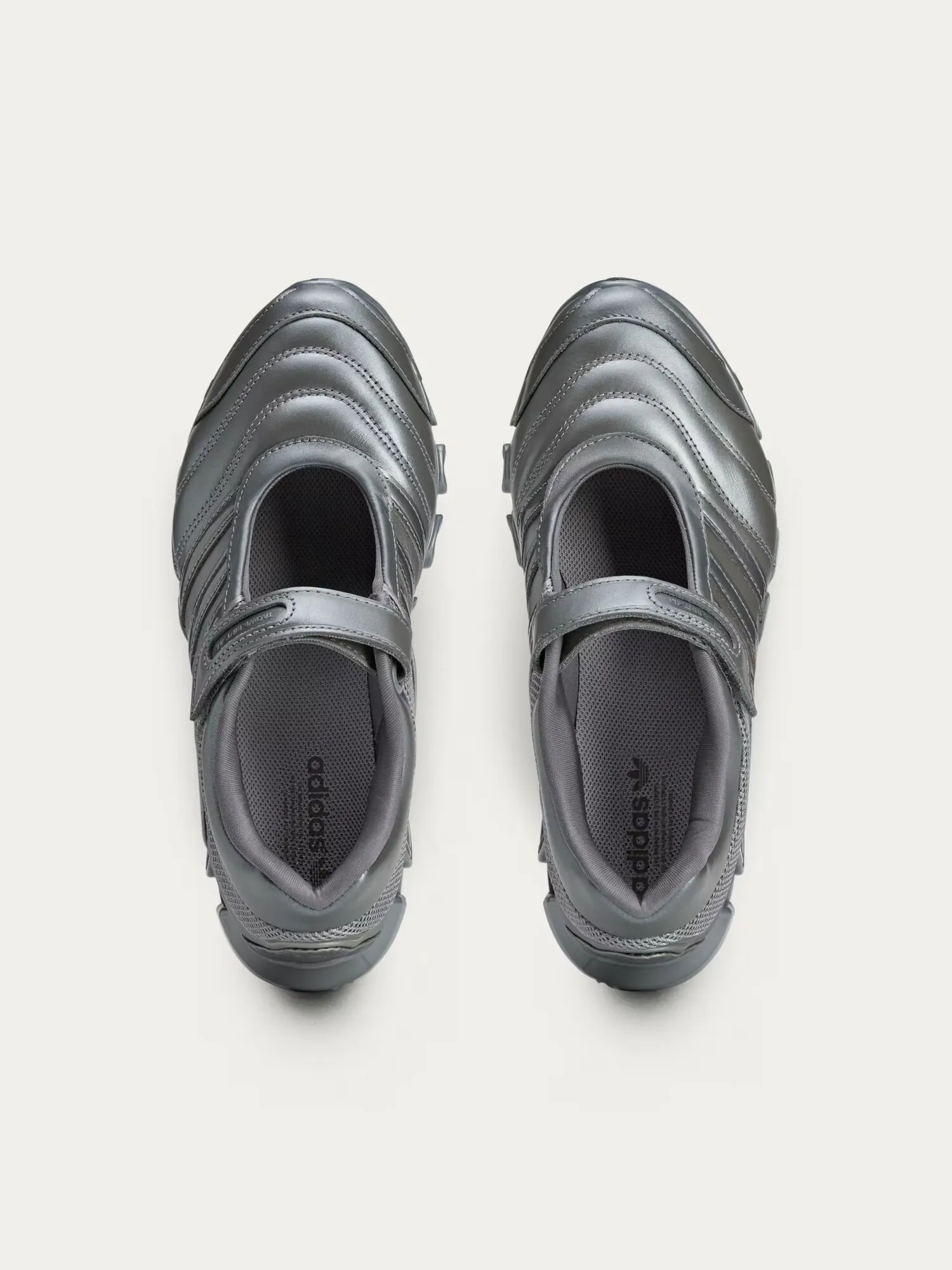 Кроссовки женские Adidas Originals Megaride Mary-Jane Taqwa Bint Ali — изображение 2 из 8, серый
