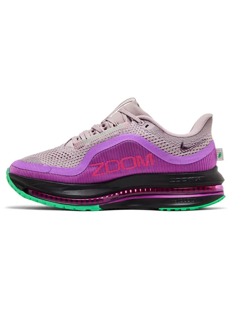 Кроссовки Nike Faith Kipyegon x Wmns Pegasus Premium 'Plum Chalk' — изображение 3 из 8, фиолетовый