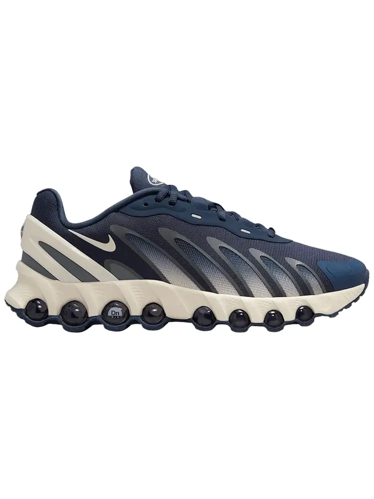 Кроссовки Nike Air Max Dn8 — изображение 1 из 1, синий