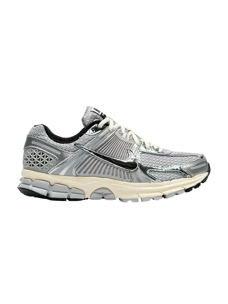 Nike Air Zoom Vomero 5 'Grey Fog Chrome' — изображение 1 из 1, серый