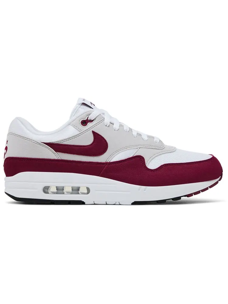 Кроссовки Stranger Things x Nike Air Max 1 — изображение 1 из 8, красный