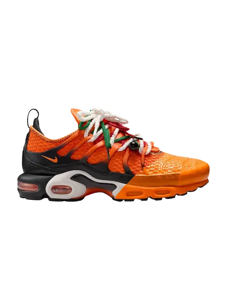 Кроссовки Homecoming x Nike Air Max Plus 'Safety Orange Black Bright Mandarin' — изображение 1 из 1, оранжевый