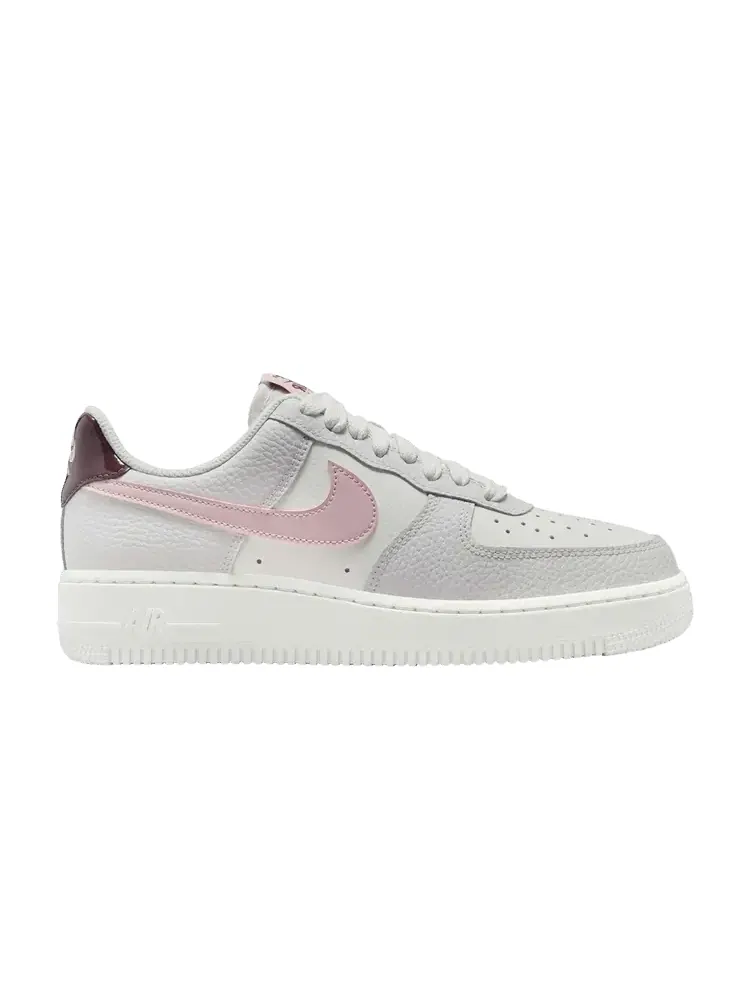 Кроссовки Nike Wmns Air Force 1 Low 'Plum Chalk' — изображение 1 из 1, белый