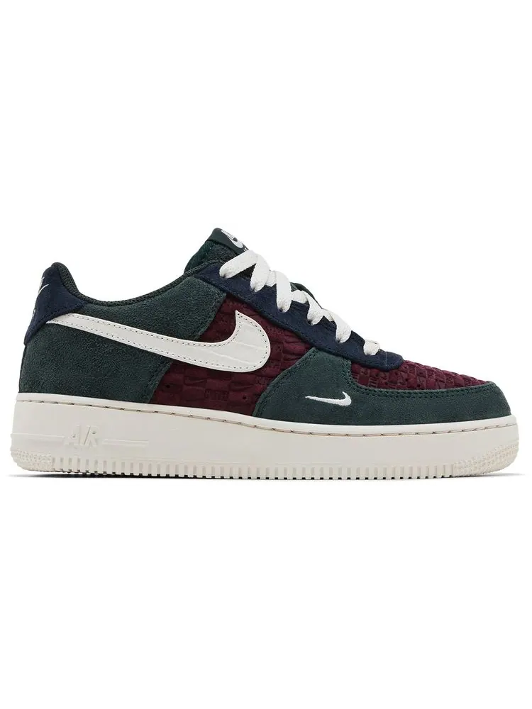 Кроссовки Kith x Nike Air Force 1 Low GS — изображение 1 из 8, красный
