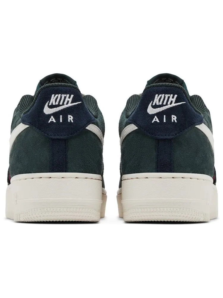 Кроссовки Kith x Nike Air Force 1 Low GS — изображение 6 из 8, красный