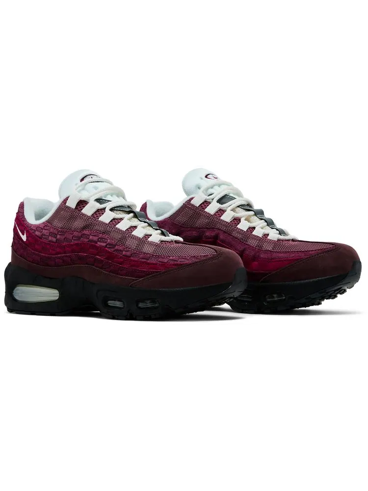 Кроссовки Kith x Nike Air Max 95 GS — изображение 8 из 8, красный