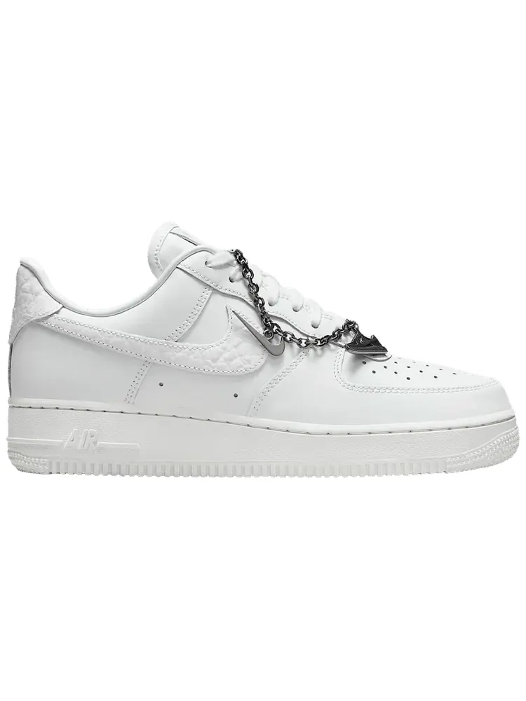 Кроссовки Nike Wmns Air Force 1Summit White/White/Metallic Silver/Summit White' — изображение 1 из 1, белый