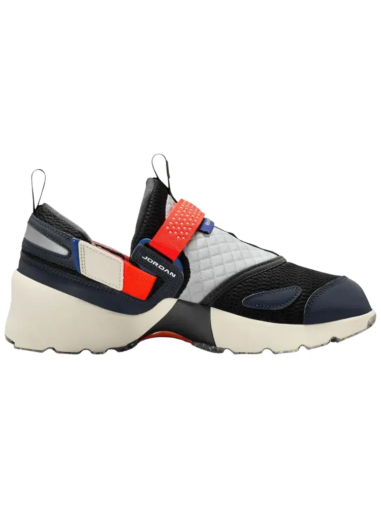 Кроссовки Air Jordan Jordan Trunner LX 'Rare Air' — изображение 1 из 1, черный