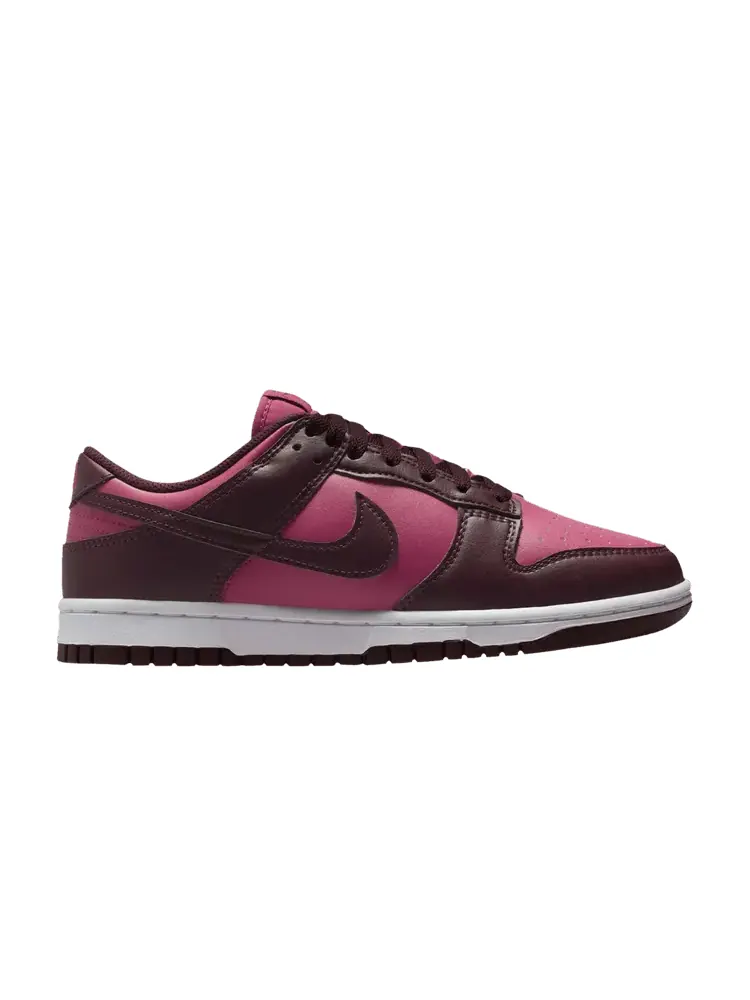 Кроссовки Nike Wmns Dunk Low — изображение 1 из 1, свекольный красный