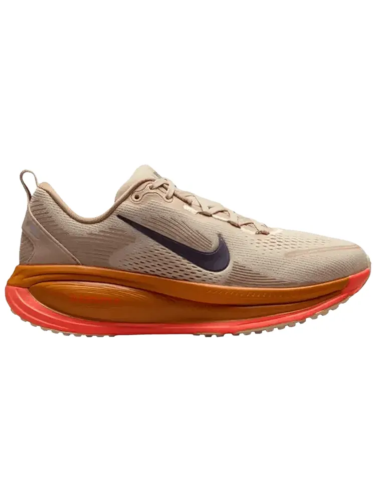 Кроссовки Nike Vomero 18 — изображение 1 из 1, оранжевый