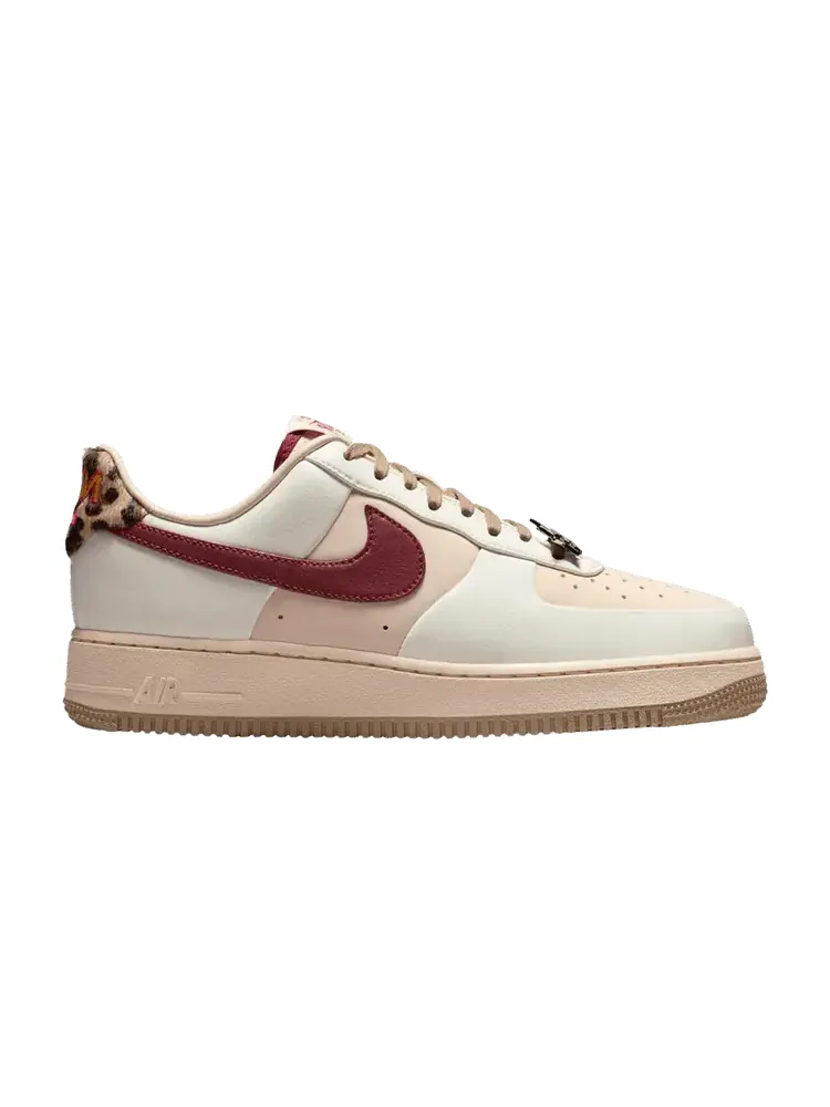 Кроссовки Nike Wmns Air Force 1 '07 'Pearl White Leopard' — изображение 1 из 1, белый