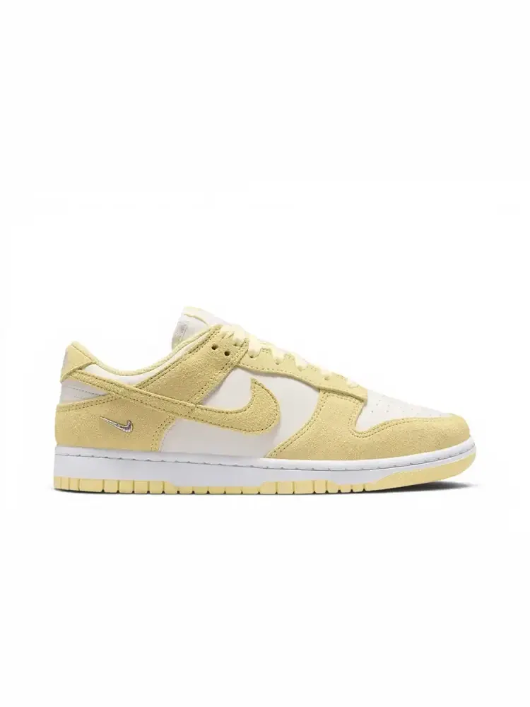 Кроссовки Nike Wmns Dunk Low Suede — изображение 1 из 1