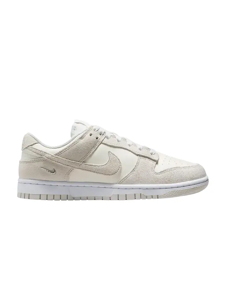 Кроссовки Nike Wmns Dunk Low SE — изображение 1 из 1