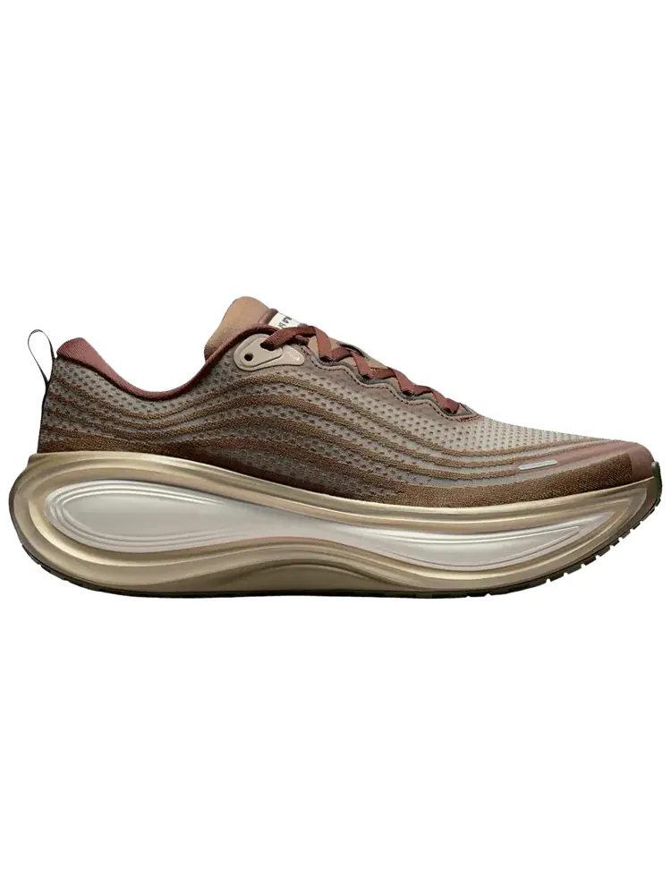 Кроссовки Nike Vomero Plus QS — изображение 1 из 1, бежевый