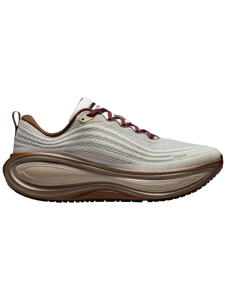 Кроссовки Nike Vomero Plus QS — изображение 1 из 1, бежевый